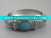 Wholesale TURQUOISE EPOXY STONE HINGED BANGLE BRACELET