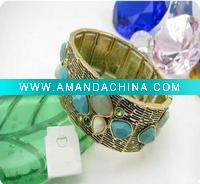 Wholesale Fashion costume jewelry vintage extravagant turquoise&sparkling stones cuff bracelet