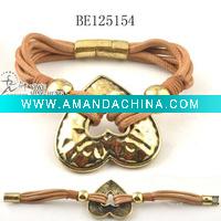 Wholesale Hot sales gold plated metal alloy heart bracelet with rope and magnet