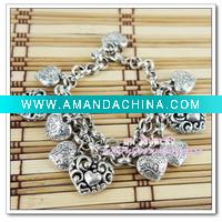 Wholesale 2011 fashion heart Bracelet,silver bracelet