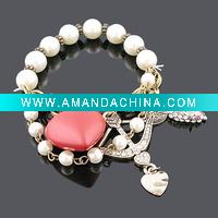 Wholesale 2011 hot sales Red peach heart pearl charm bracelets