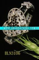 Wholesale Double heart pattern rhinestone bracelet