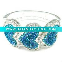 Wholesale Fashion jewelry zinc alloy heart rhinestone cuff hinged bracelet bangle