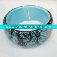 Wholesale beautiful design resin fashion bangle hot sales