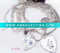 Wholesale 2011 latest costume jewelry multi strand silver plated alloy heart seed bead bracelet
