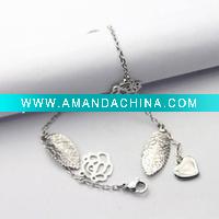 Wholesale Fashionable Bracelest&Bangles 2011 hearted decorated