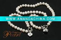 Wholesale NC359 Pearl Necklace and Bracelet Jewelry Set with Dangle Heart Clasp