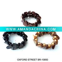 Wholesale 2011 fashion shell bracelet