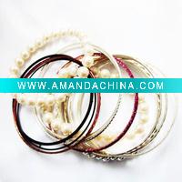 Wholesale Plastic pearl and golddust bangles set cheap