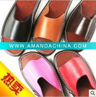 Wholesale China 2011 deft concise happy home boys and girls lovers comfortable fashion new slippers