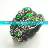 Wholesale 2011 new trendy fashion animal bangle (snake shape bangle)