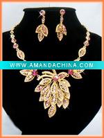 Wholesale Wedding jewelry sets pave leaf combine with necklace and earring