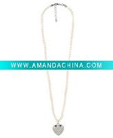 Wholesale Rhinestone Heart Pearlescent Necklace