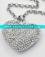 Wholesale WLNE-3674-Silver Tone Clear Rhinestone Heart Pendant Long Necklace