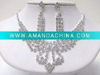 Wholesale Rhinestone party necklace
