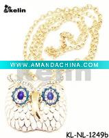 Wholesale latest fashion gold plated with rhinestone owl pendant necklace