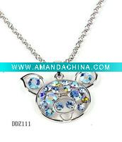 Wholesale Fashion jewelry,Crystal /Rhinestone Necklace Pig-Shaped Pendant
