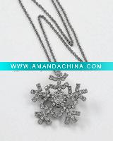 Wholesale Silver Tone Clear Rhinestones Snowflake Pendant Necklace