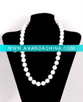 Wholesale fashion white necklace
