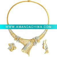 Wholesale The charming luxury necklace earrings