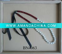 Wholesale .glass pearl with grosgrain ribbon necklace