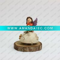 Wholesale Polyresin wind up mini music box