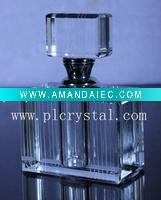 Wholesale home decoration crystal perfume bottle
