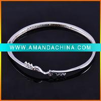 Wholesale 2011 fashion Silver Bangle,JP719
