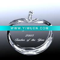 Wholesale Lovely Crystal Apple Paperweight