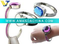 Wholesale Bracelet handbag hanger with glass stone