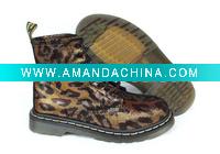 Wholesale 2011 hot sell fashion handmade man boot