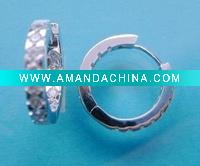 2011 JUN New magnetic earrings with cz stone