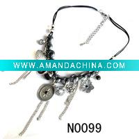 Wholesale fashion ladies' necklace with suede cord