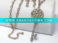 Wholesale Crystal stud key pendant long necklace