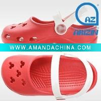 Wholesale kids clogs in various of sizes and colors