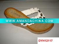 Wholesale lady fashion flower flip flops platform sandals shoes