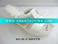 lady fashion pu wedge white slipper