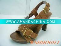 Wholesale rivet platform fashion high heels