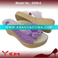 Wholesale PU Fashion Lady Wedge heel Sandal Slipper with flower