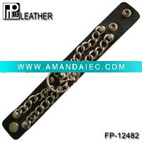 Wholesale Leather bracelet with skull and chains