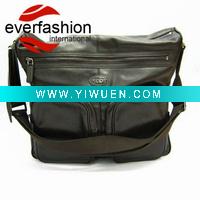 Wholesale 2010 men's handbags EV558