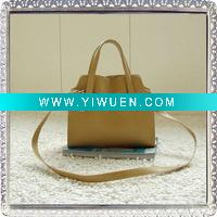 Wholesale Hot Selling Genuine Leather Messenger handbag