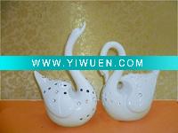Wholesale ceramic swan figurine