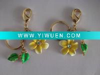 Wholesale 2012 Metal Beautiful flowers item keychain