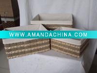Wholesale rush straw and paper handcraft woven storage basket