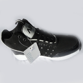 Wholesale Men's Classic Athletic Shoe