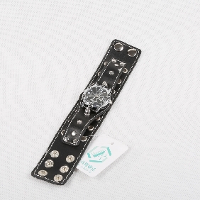 Wholesale Black Belt Watch with Riveting Accessories for Both Men and Women
