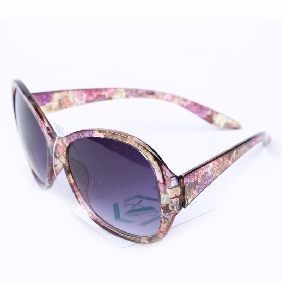 Wholesale Brown Sunglasses With Flower Printing Frame In OPP Bag Package