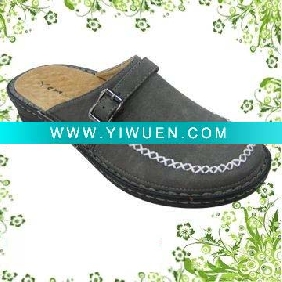 Wholesale PU woman slipper with buckle