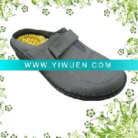Wholesale Massaging fashion footwear for women